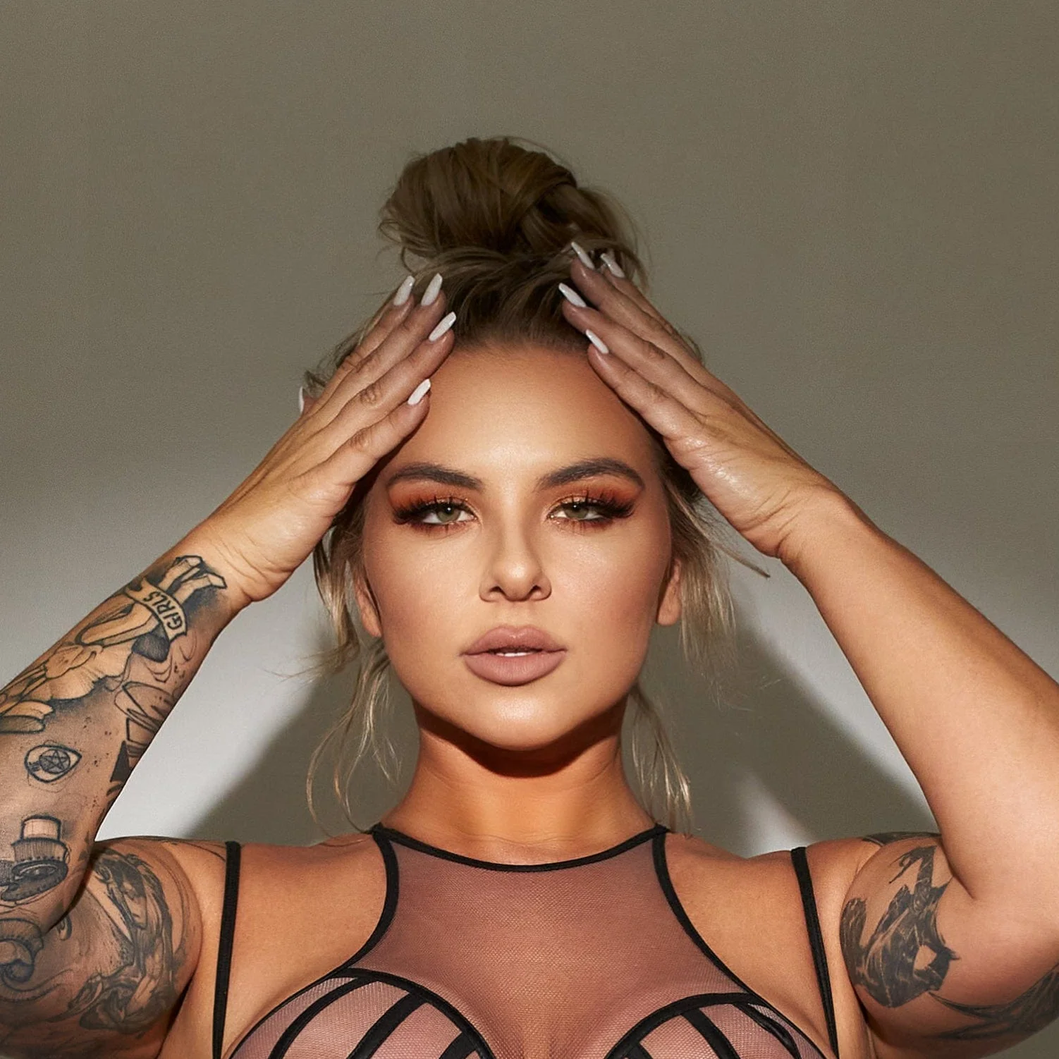 Feel Motley Monroe - Image 8