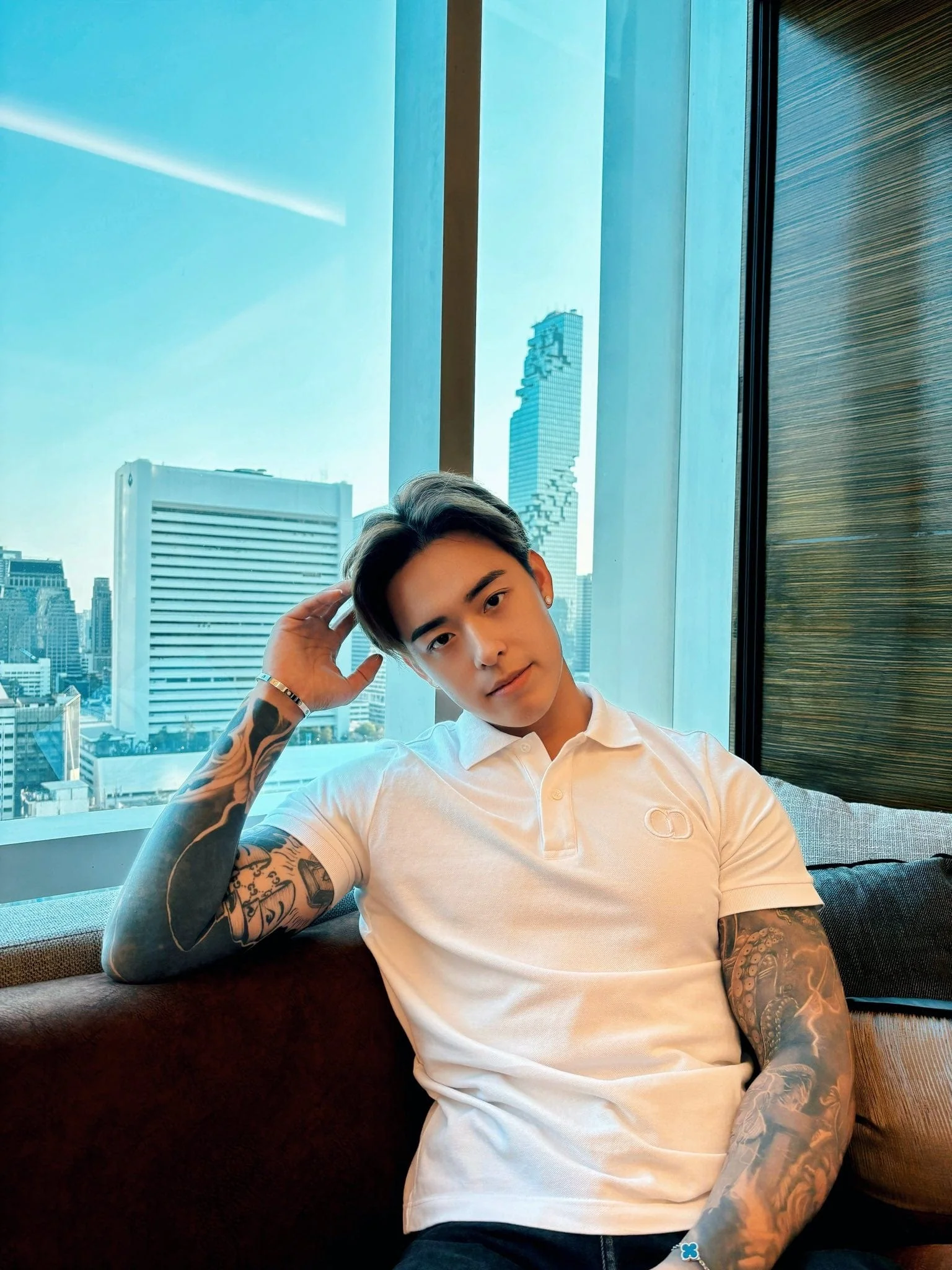 Feel Titus Low - Image 4